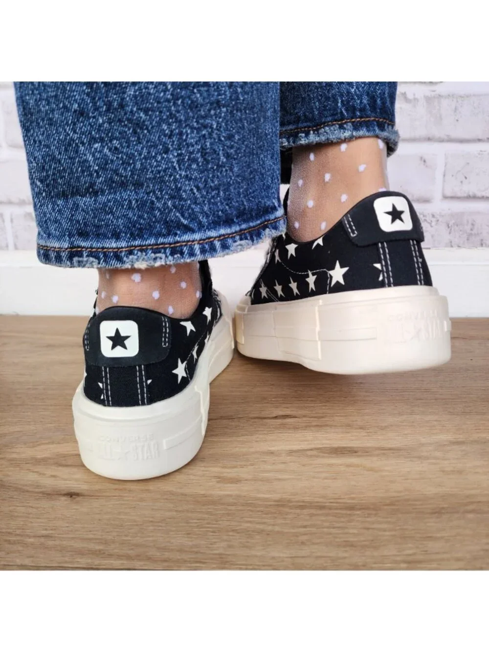 ⭐Converse Chuck Taylor Cruise Stars Platform 10 Womens Shoes Black Beige A15497C